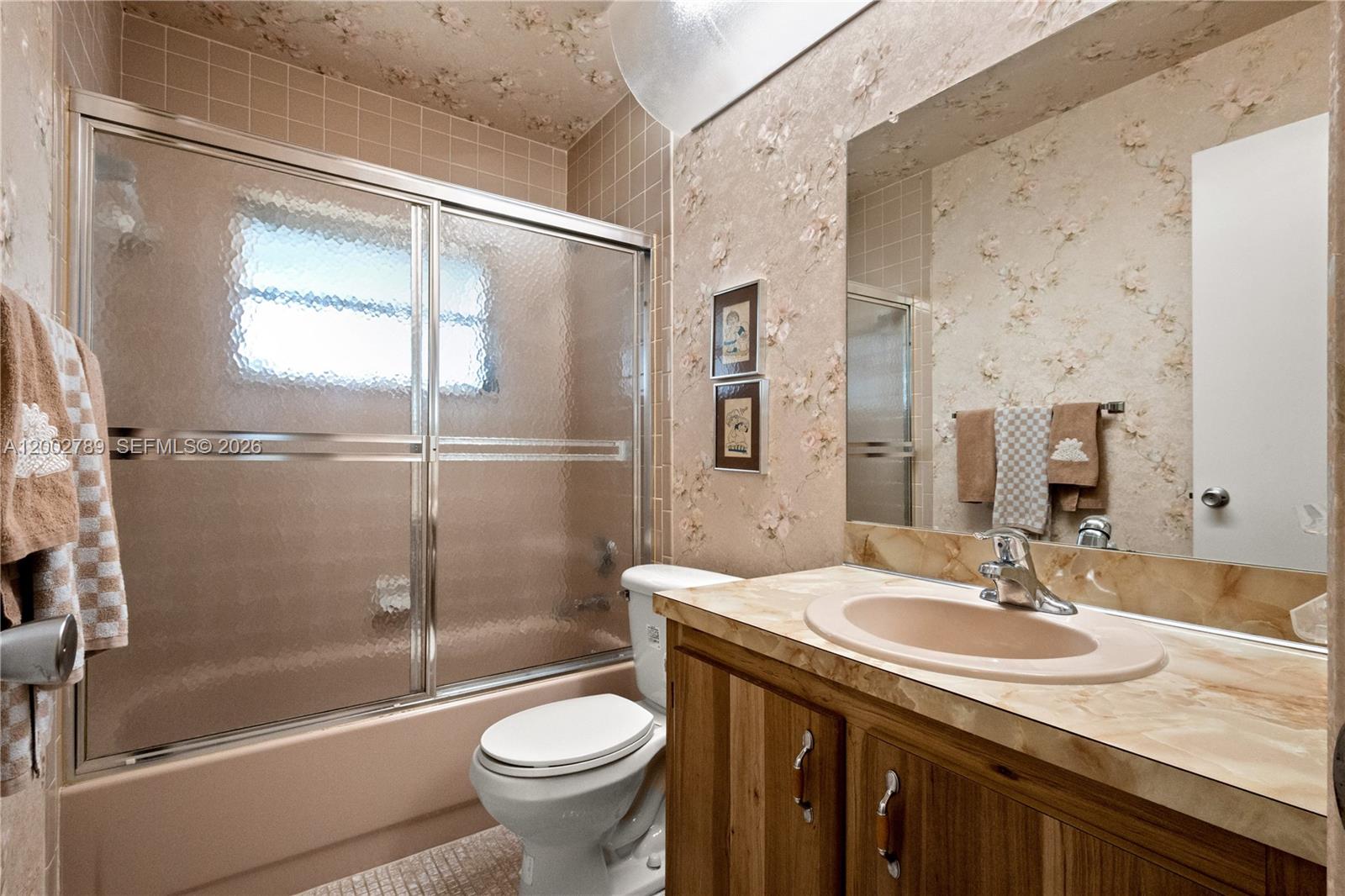 DELRAY VILLAS 3 - Residential