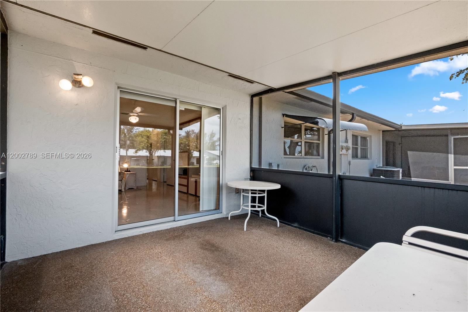 DELRAY VILLAS 3 - Residential