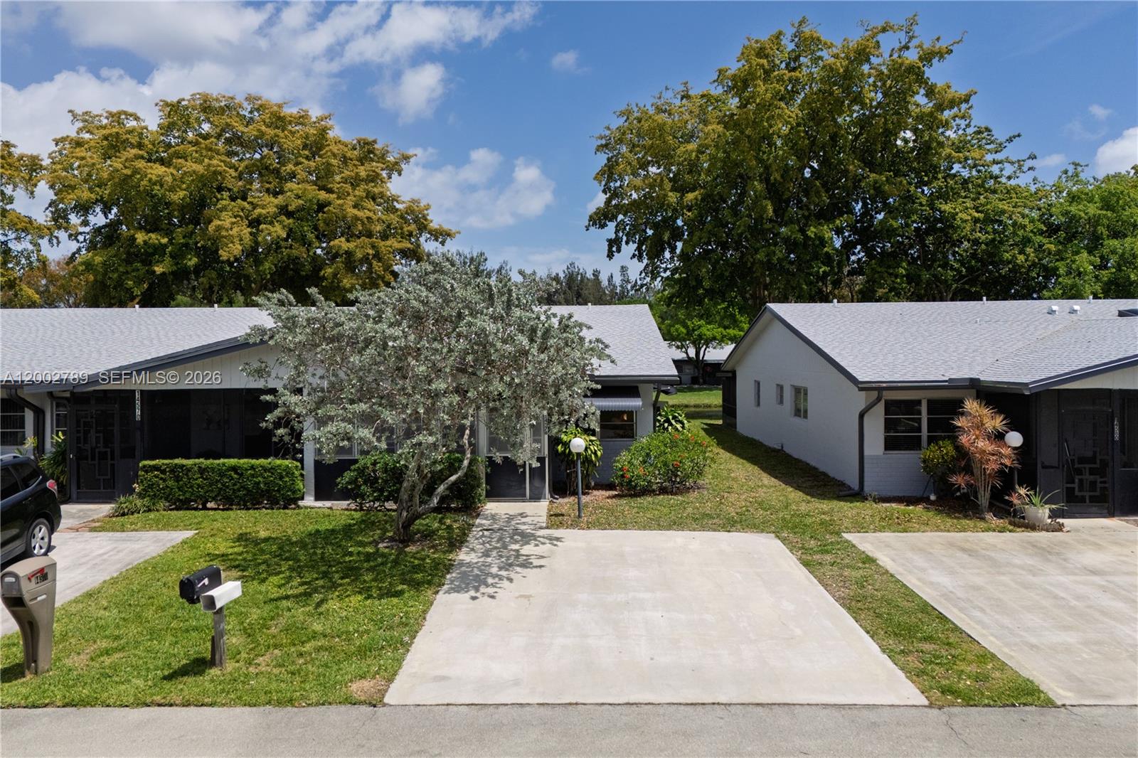 DELRAY VILLAS 3 - Residential