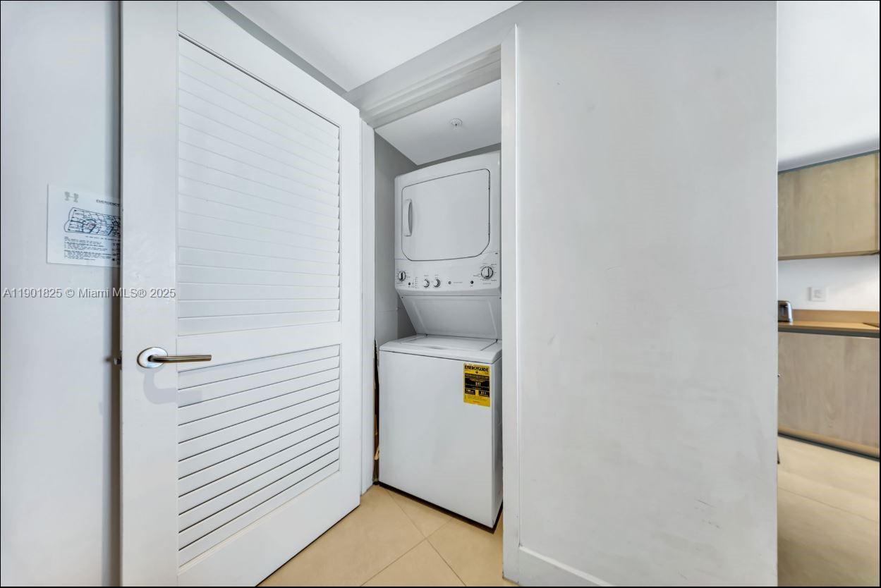 4111 SOUTH OCEAN DRIVE CO - Residential