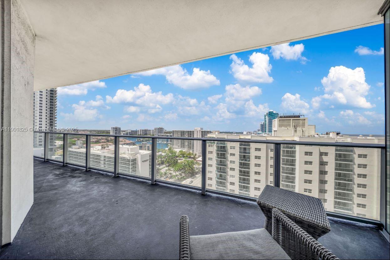 4111 SOUTH OCEAN DRIVE CO - Residential