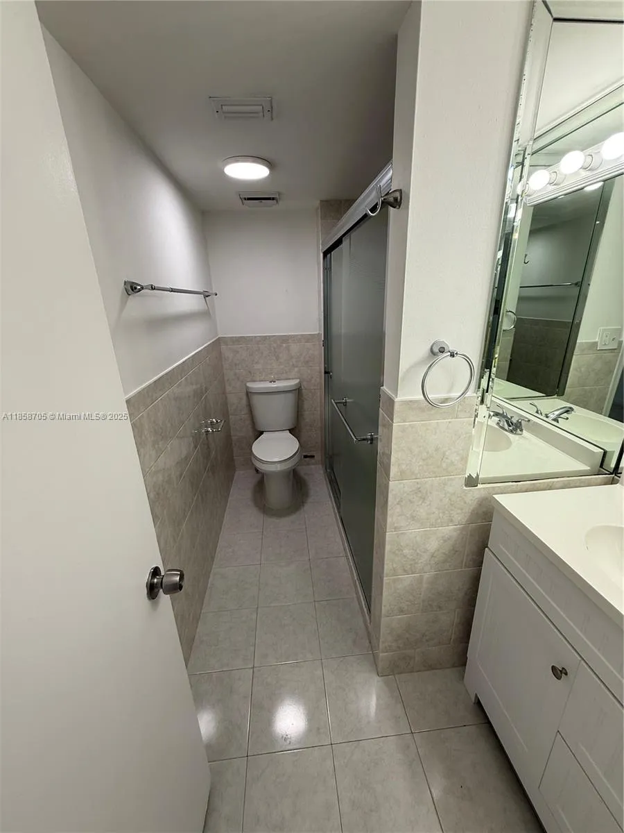 Miami, Florida 33176, United States, 2 Bedrooms Bedrooms, ,2 BathroomsBathrooms,Residential,Active,191532