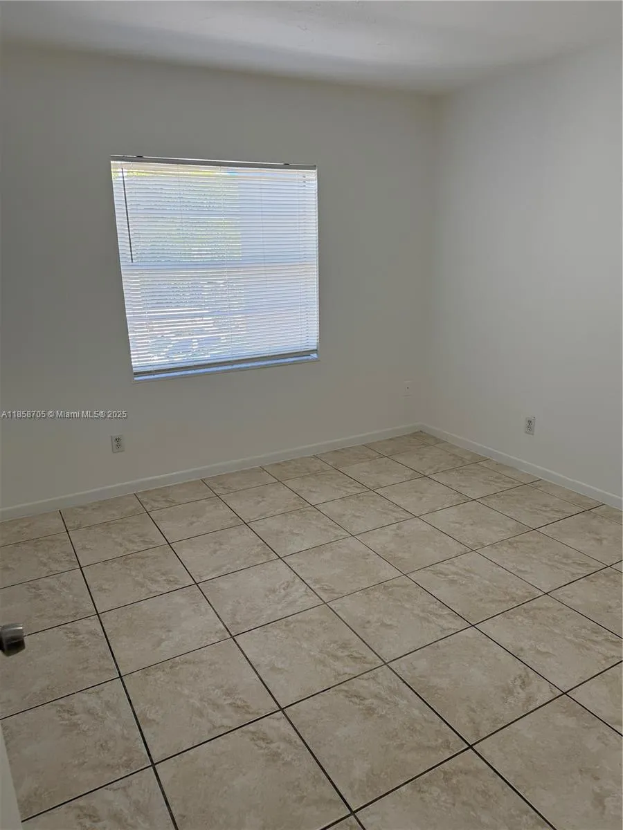 Miami, Florida 33176, United States, 2 Bedrooms Bedrooms, ,2 BathroomsBathrooms,Residential,Active,191532