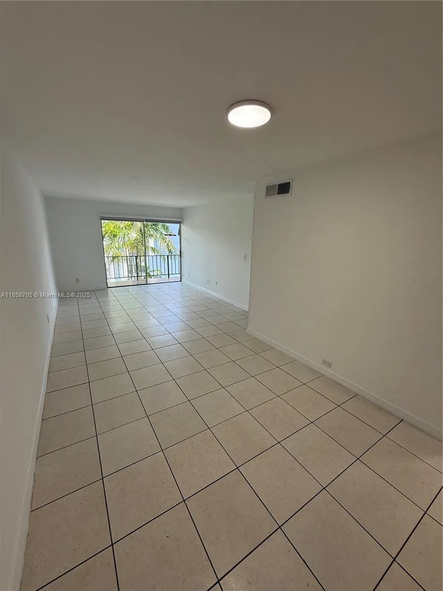 Miami, Florida 33176, United States, 2 Bedrooms Bedrooms, ,2 BathroomsBathrooms,Residential,Active,191532