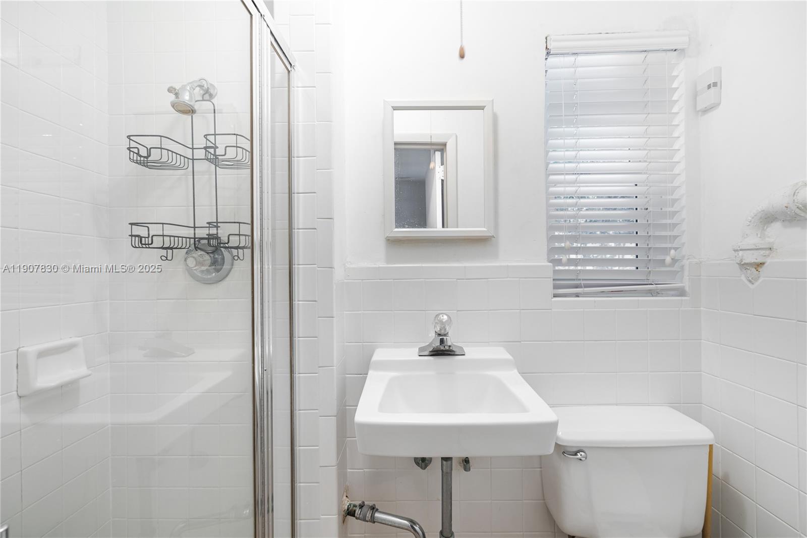 BISCAYNE POINT - Residential Lease