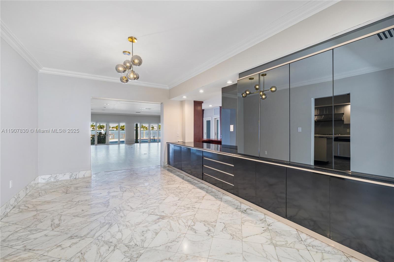 BISCAYNE POINT - Residential Lease