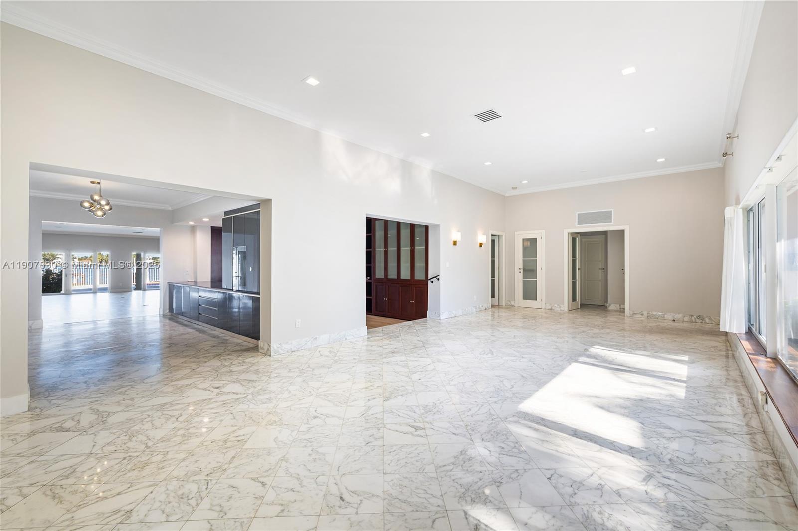 BISCAYNE POINT - Residential Lease