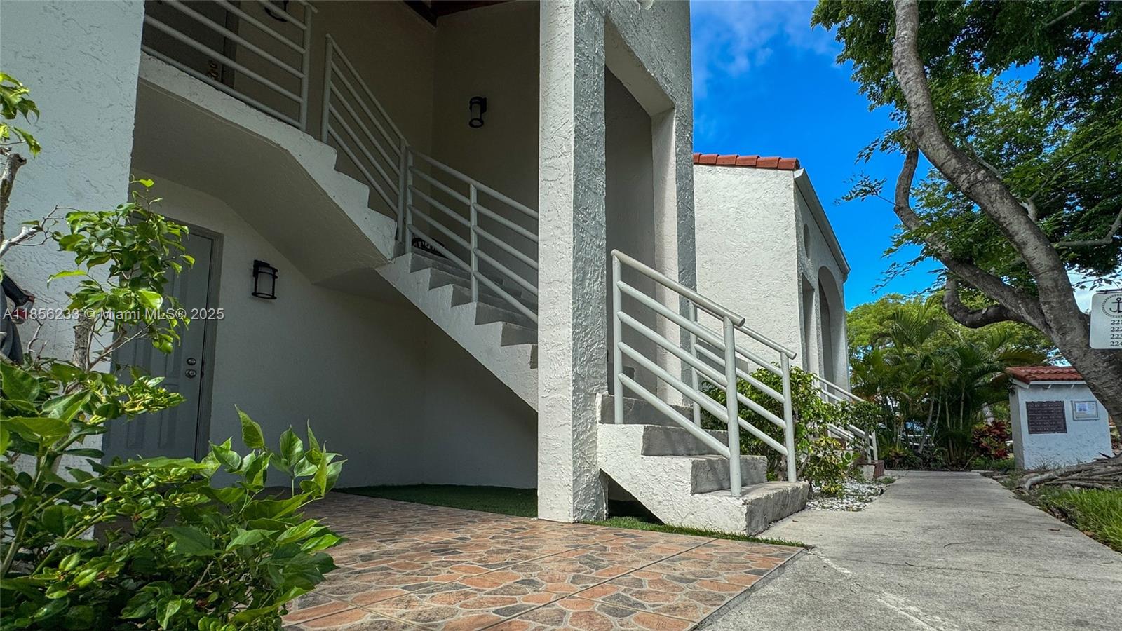 3570 Magellan Cir 222-2