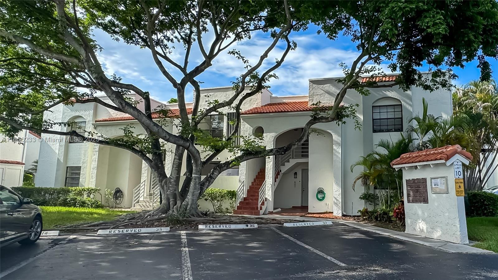 3570 Magellan Cir 222-2