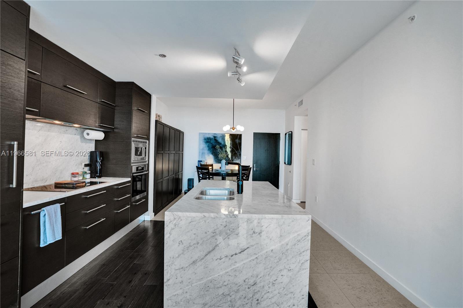 900 BISCAYNE BAY CONDO - Residential