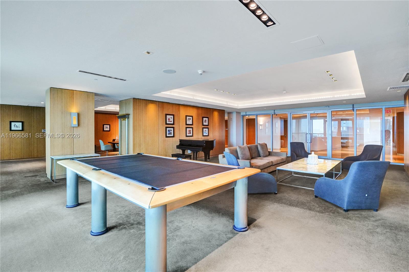 900 BISCAYNE BAY CONDO - Residential