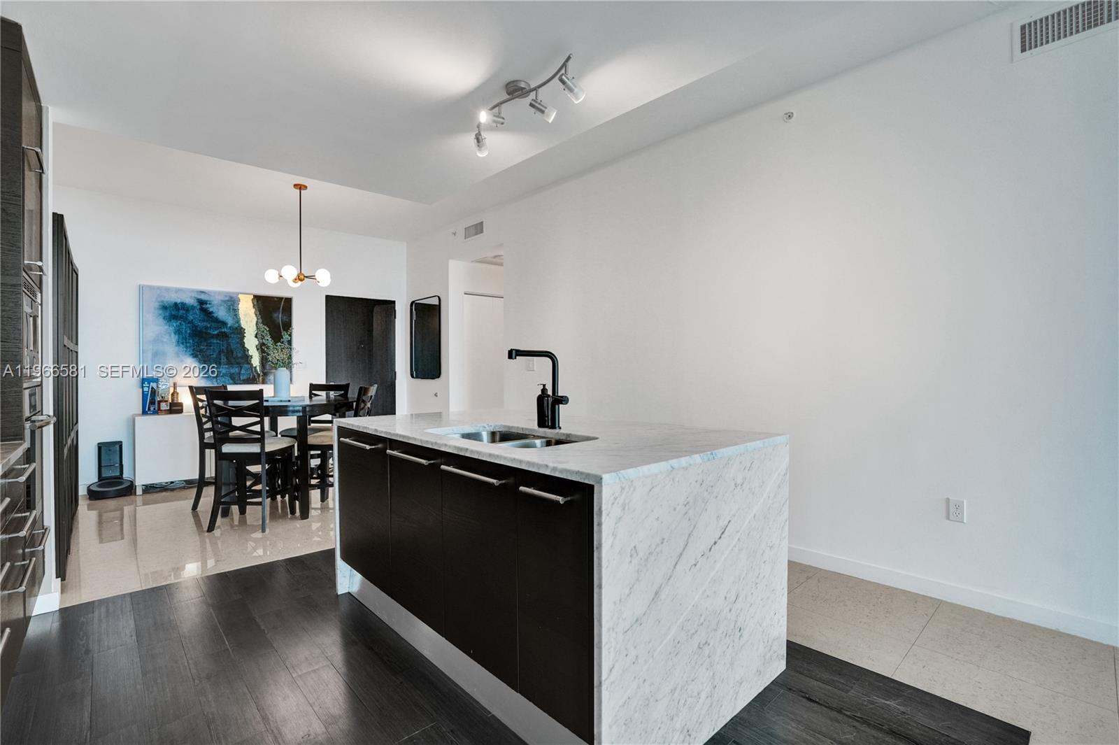 900 BISCAYNE BAY CONDO - Residential