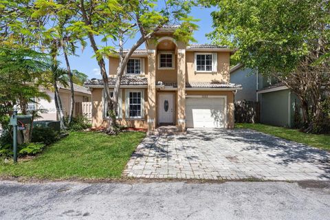 10504 SW 161st Pl Miami FL 33196