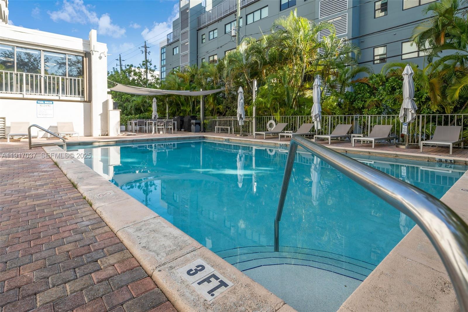 KEY BISC AMBASSADOR CONDO - Residential Lease