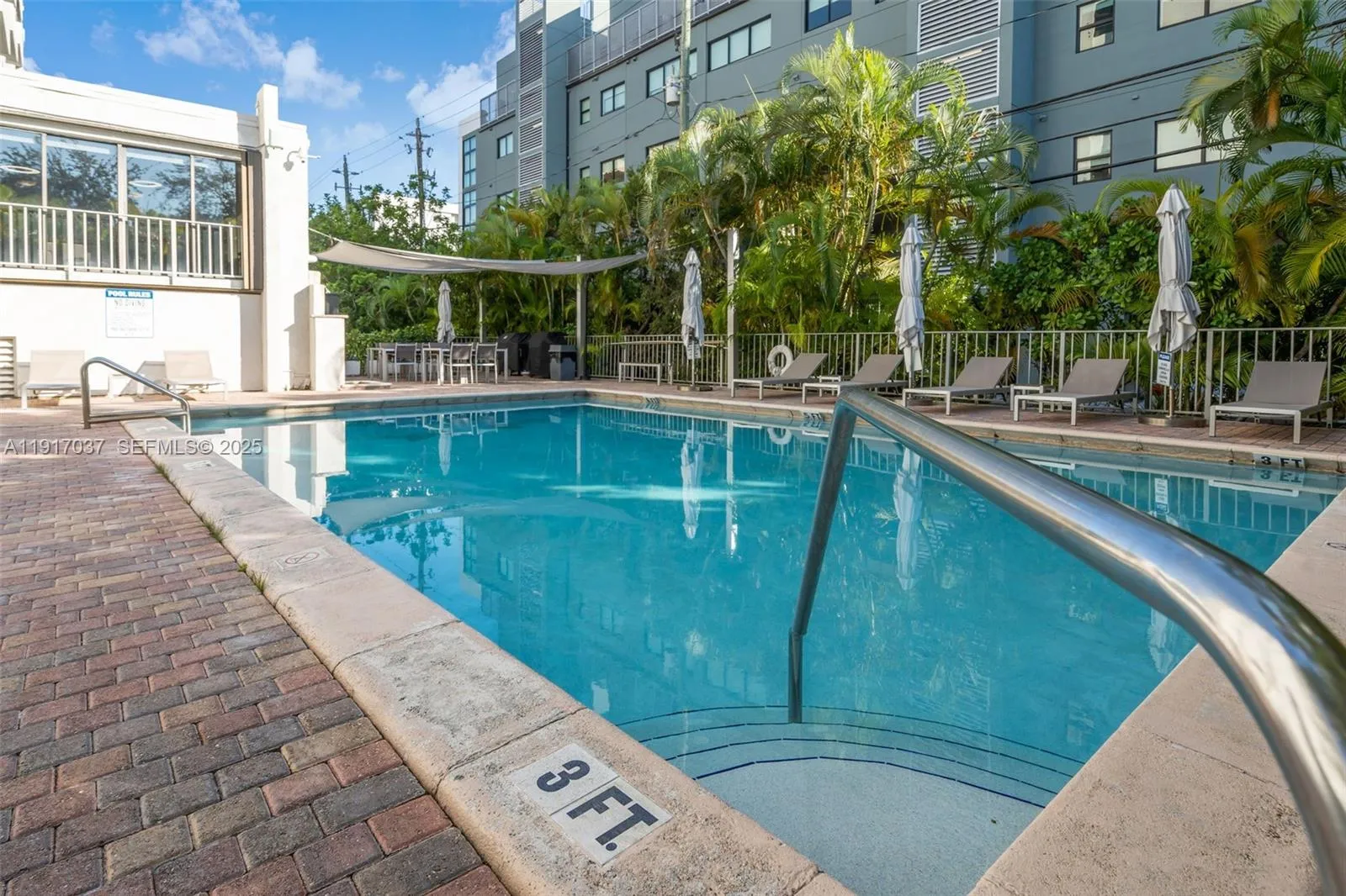 Key Biscayne, Florida 33149, United States, 2 Bedrooms Bedrooms, ,2 BathroomsBathrooms,Residential,Active,245792