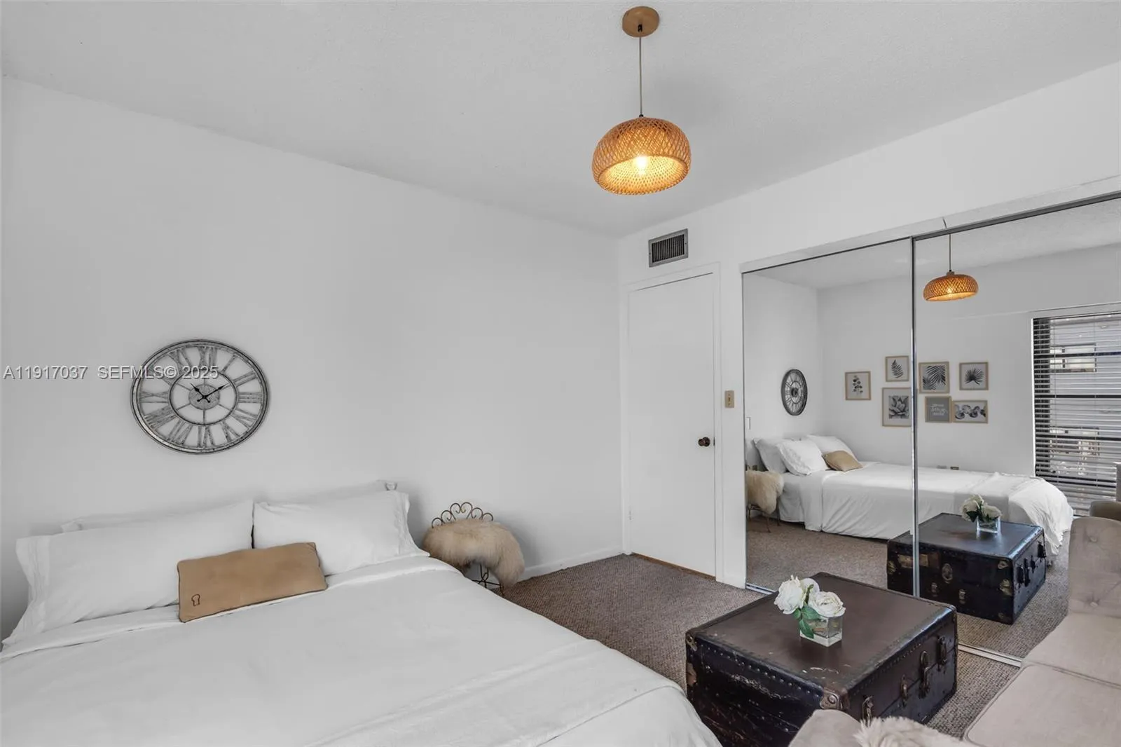 Key Biscayne, Florida 33149, United States, 2 Bedrooms Bedrooms, ,2 BathroomsBathrooms,Residential,Active,245792