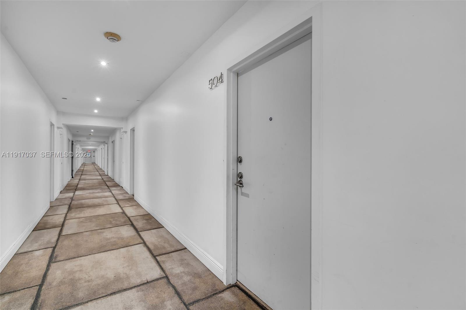 KEY BISC AMBASSADOR CONDO - Residential Lease