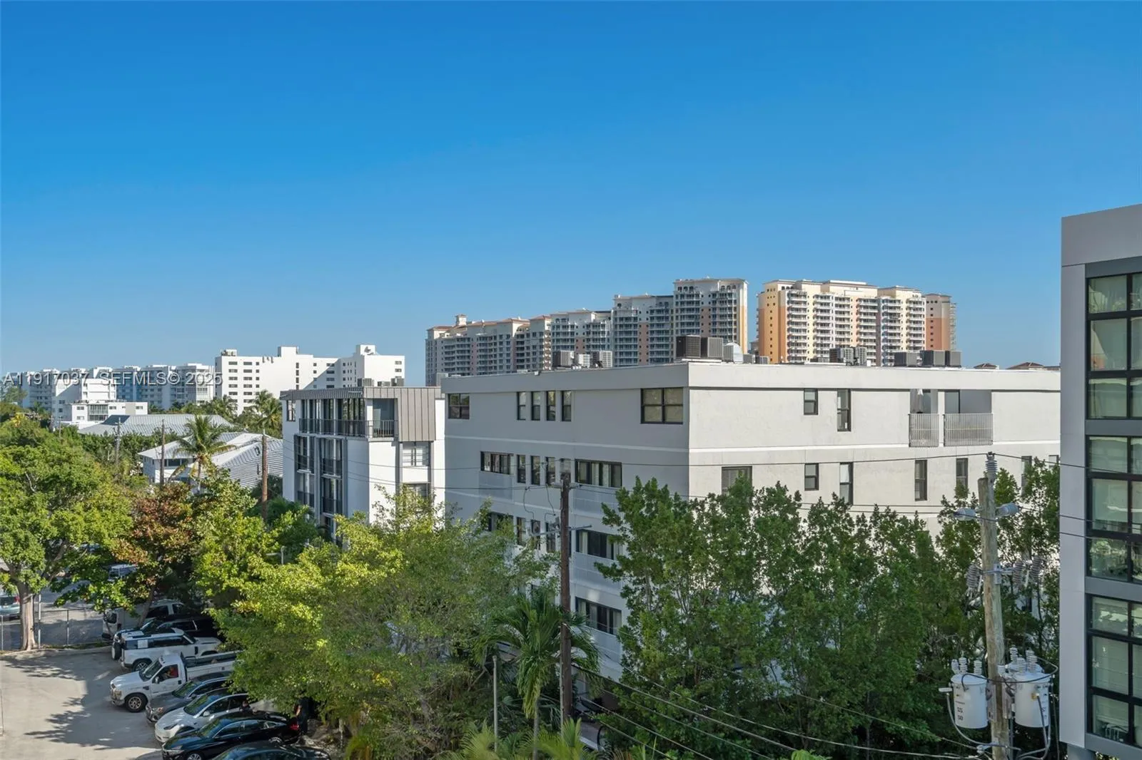 Key Biscayne, Florida 33149, United States, 2 Bedrooms Bedrooms, ,2 BathroomsBathrooms,Residential,Active,245792