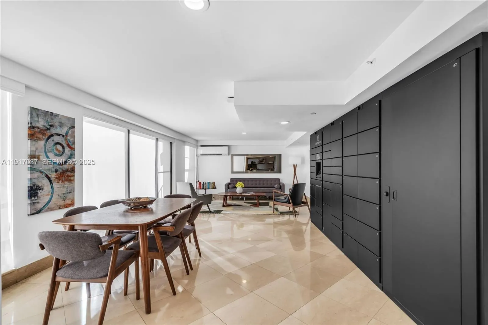 Key Biscayne, Florida 33149, United States, 2 Bedrooms Bedrooms, ,2 BathroomsBathrooms,Residential,Active,245792