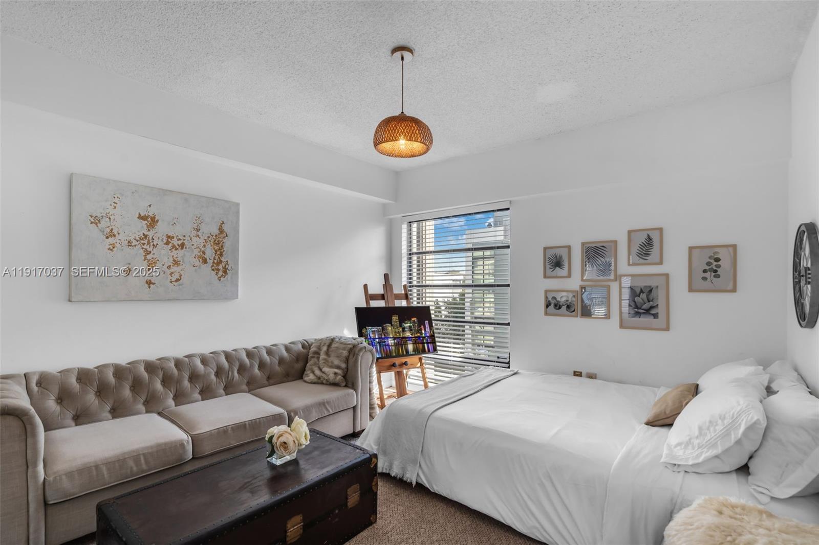 KEY BISC AMBASSADOR CONDO - Residential Lease