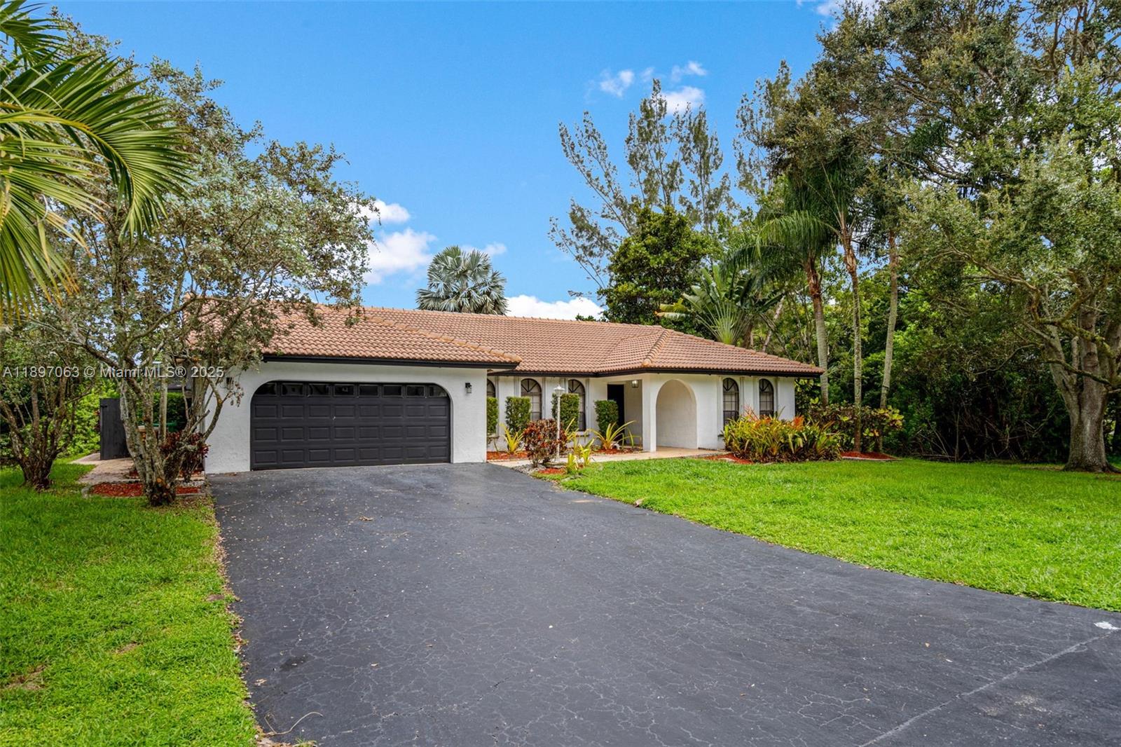 4490 SW 105th Ave