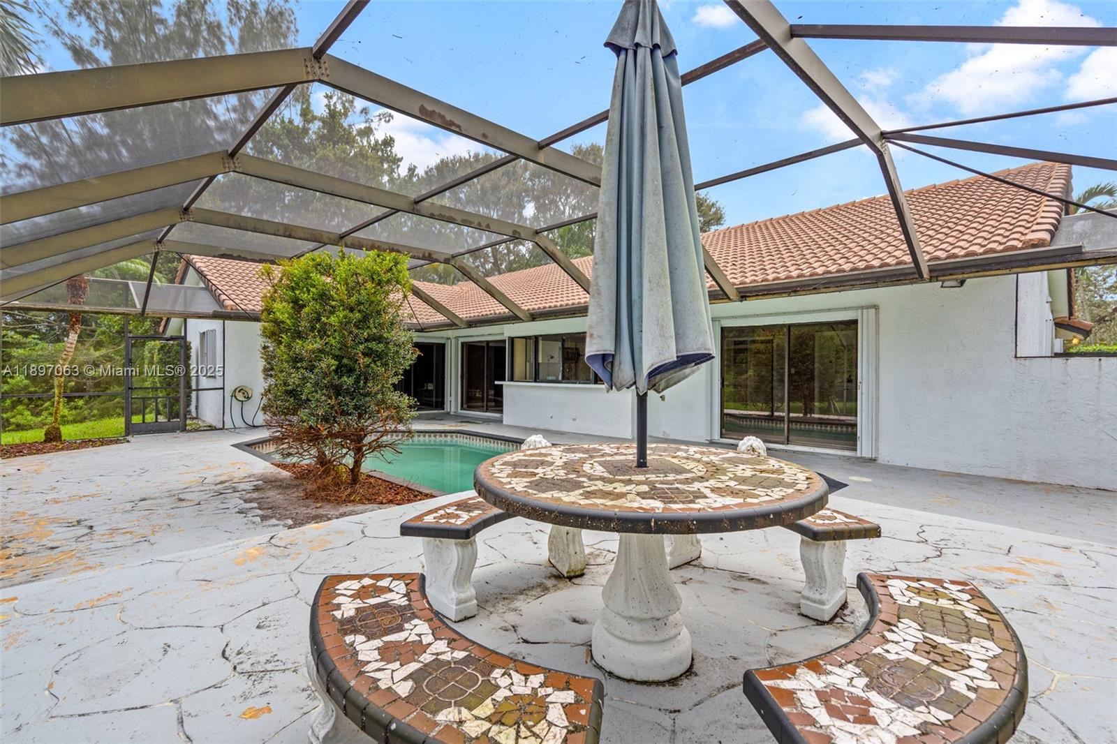 MARTHA BRIGHT FARMS - Residential