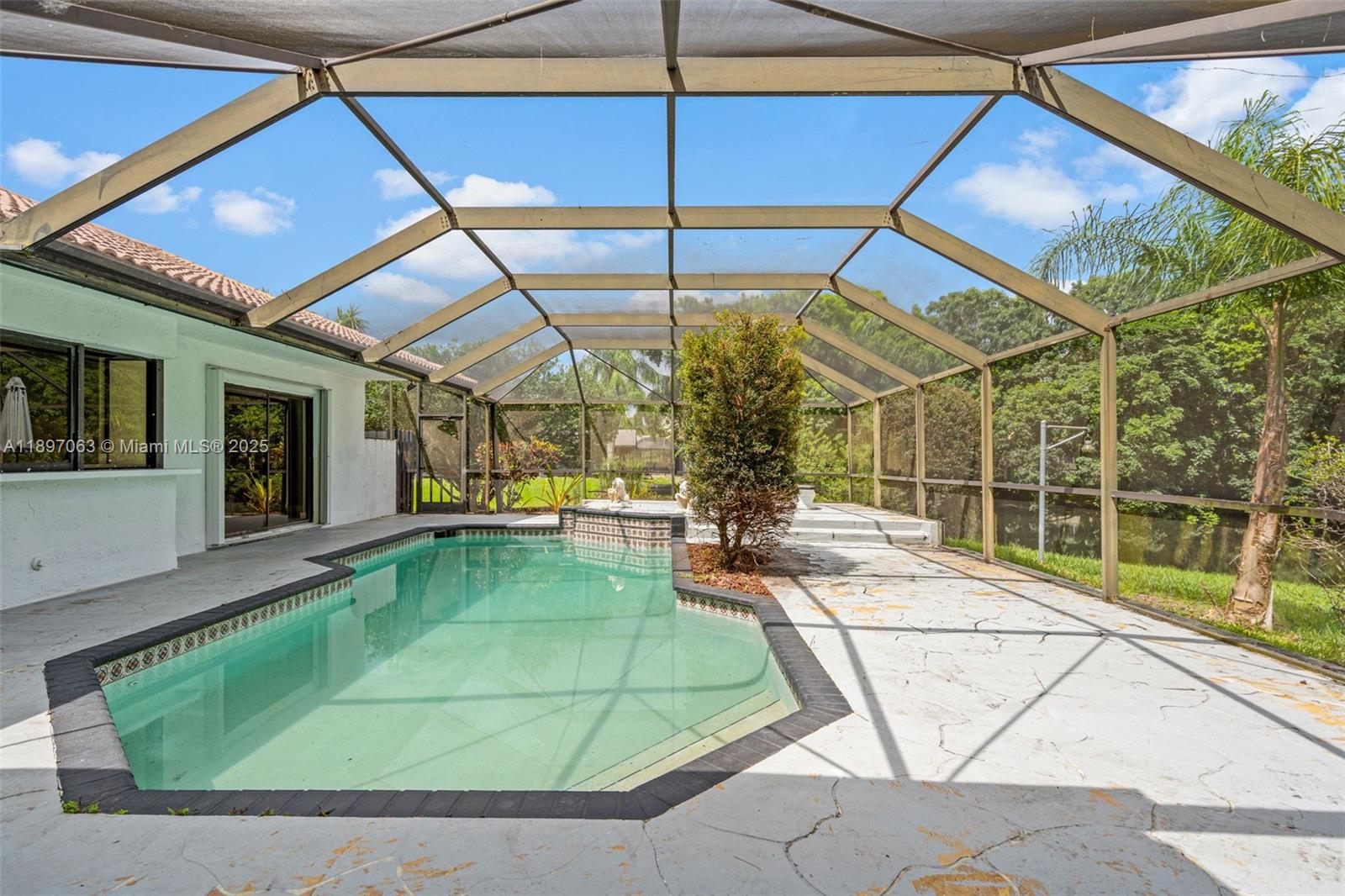 MARTHA BRIGHT FARMS - Residential