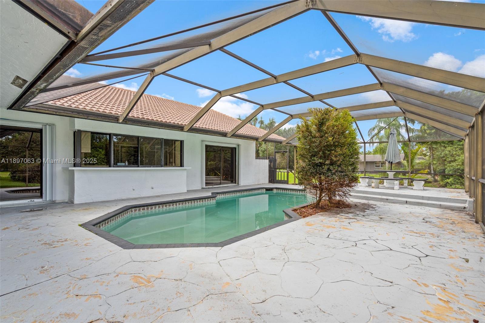 MARTHA BRIGHT FARMS - Residential