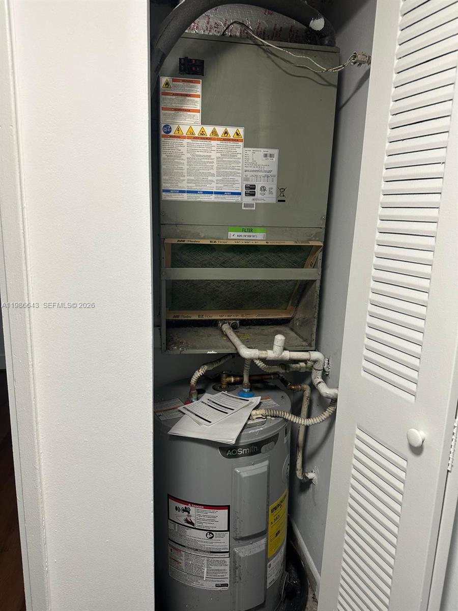 VILLAS DE VENEZIA CONDO - Residential