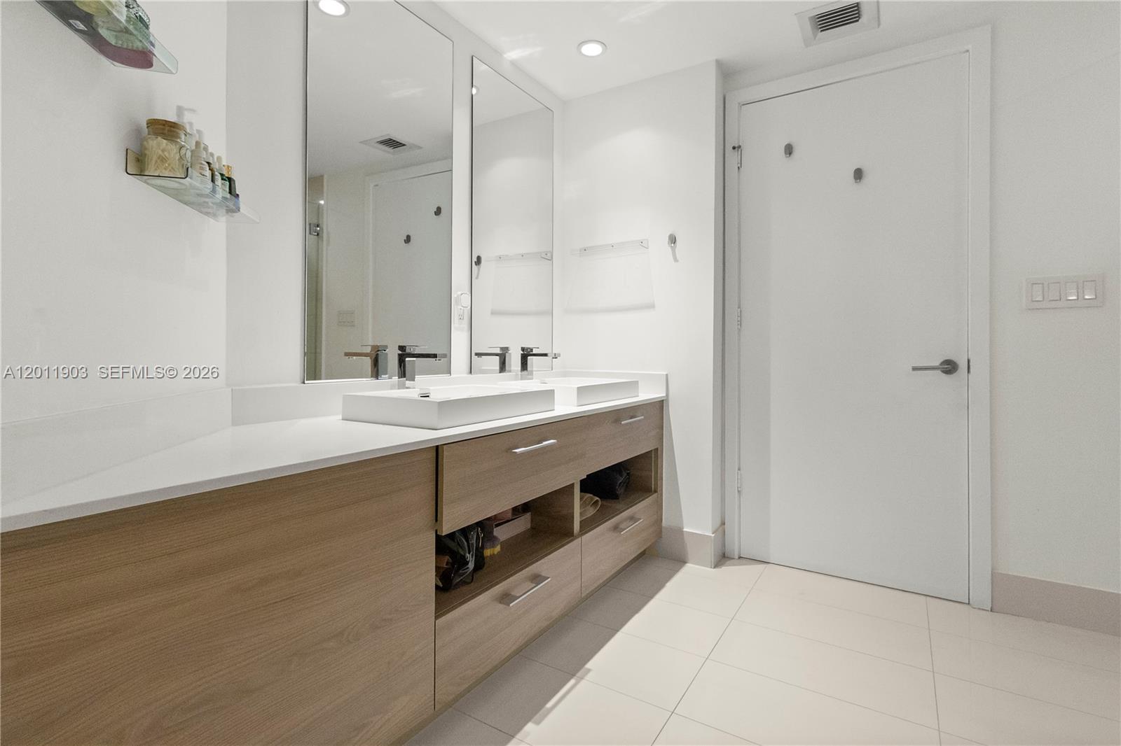1300 S MIAMI AVENUE CONDO - Residential