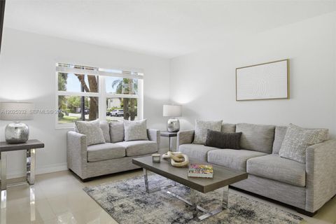Tiny photo for 2 Gables Blvd, Weston, FL 33326 (MLS # A12025332)