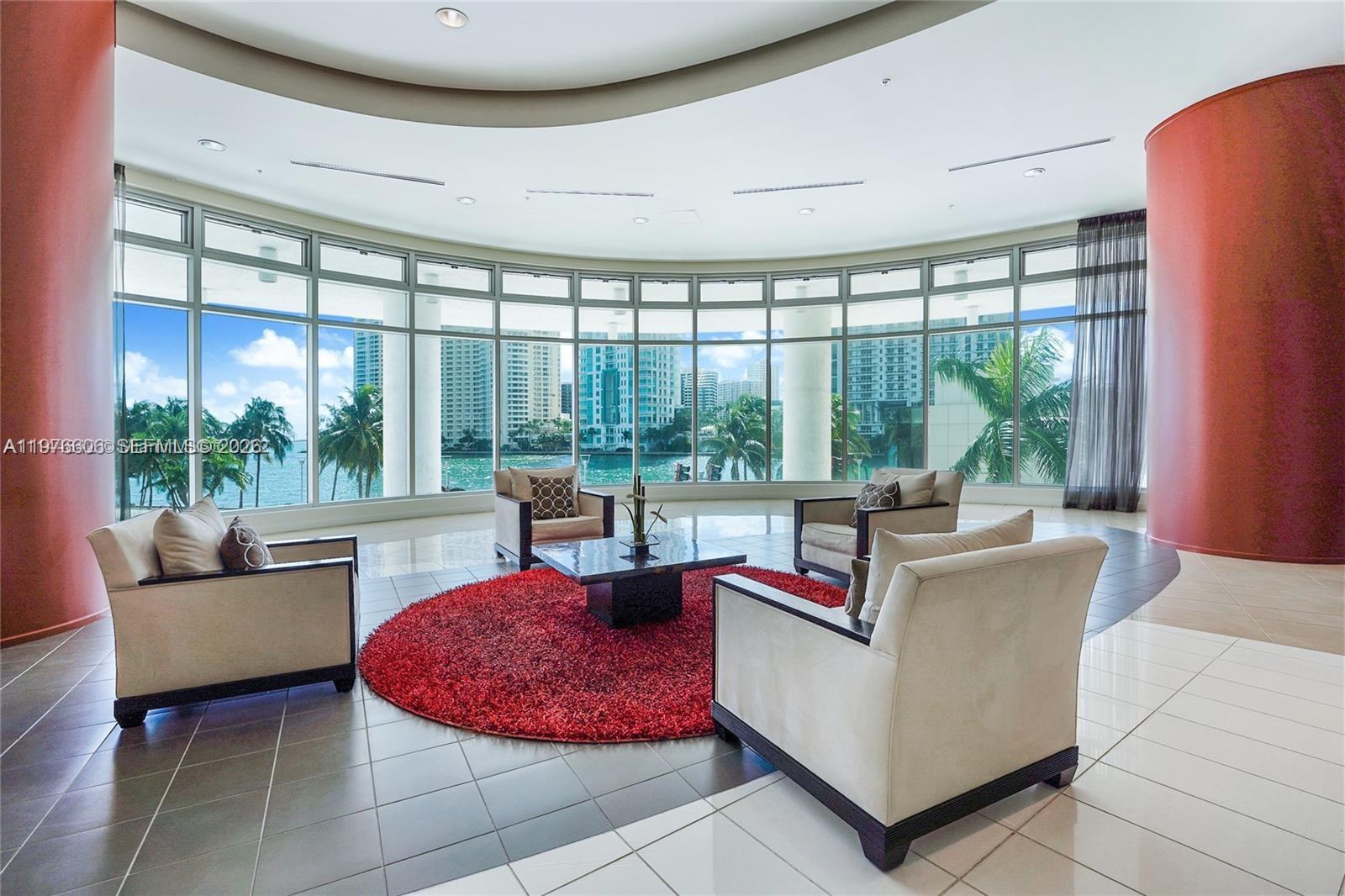 300 S Biscayne Blvd T-1404