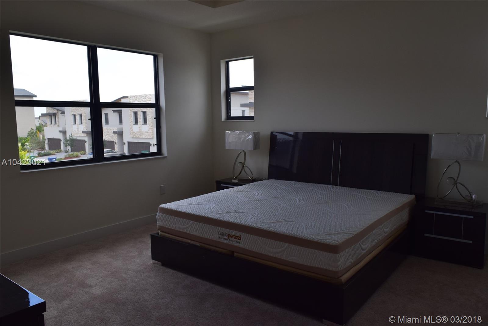 GRAND BAY SOUTH TOWNHOMES - Residential Lease