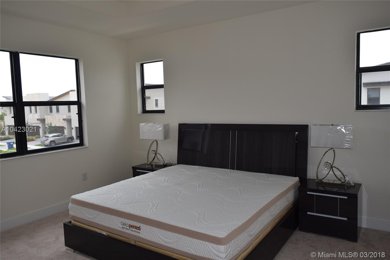 GRAND BAY SOUTH TOWNHOMES - Residential Lease