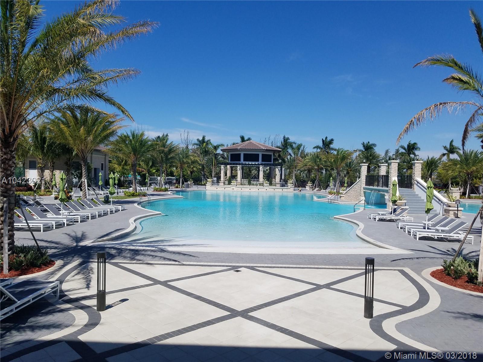 GRAND BAY SOUTH TOWNHOMES - Residential Lease