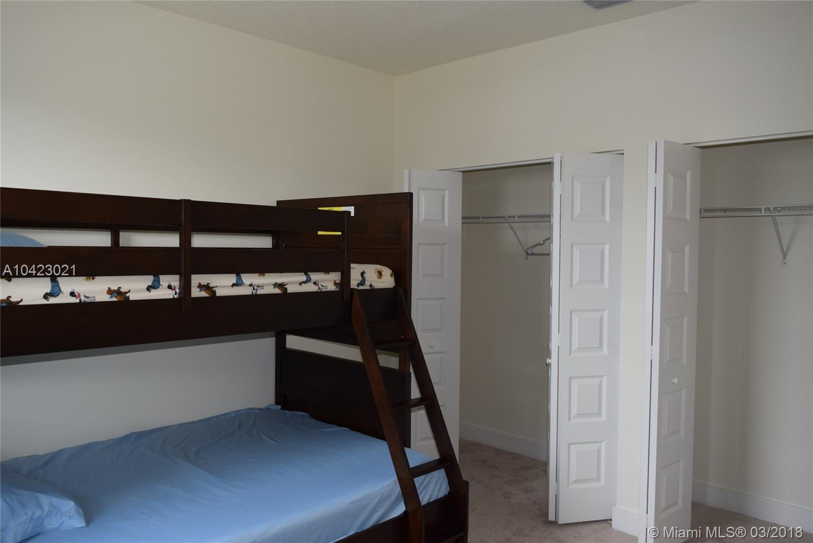 GRAND BAY SOUTH TOWNHOMES - Residential Lease