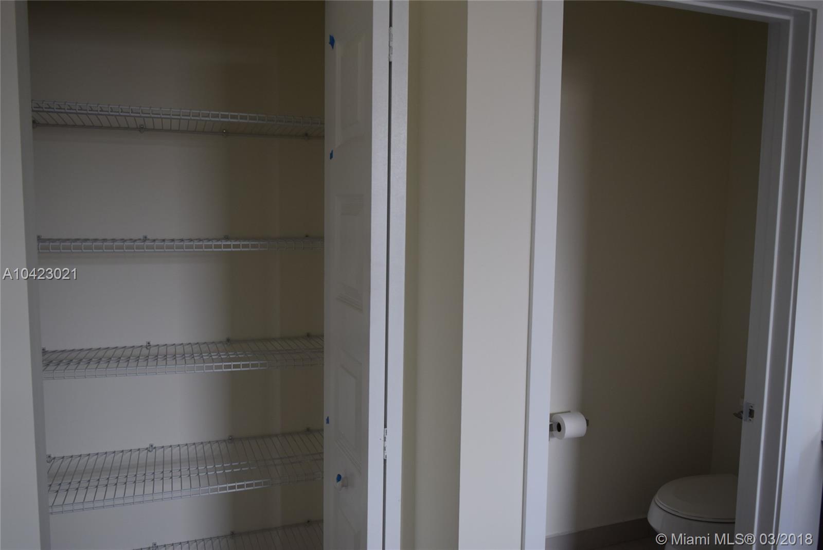 GRAND BAY SOUTH TOWNHOMES - Residential Lease