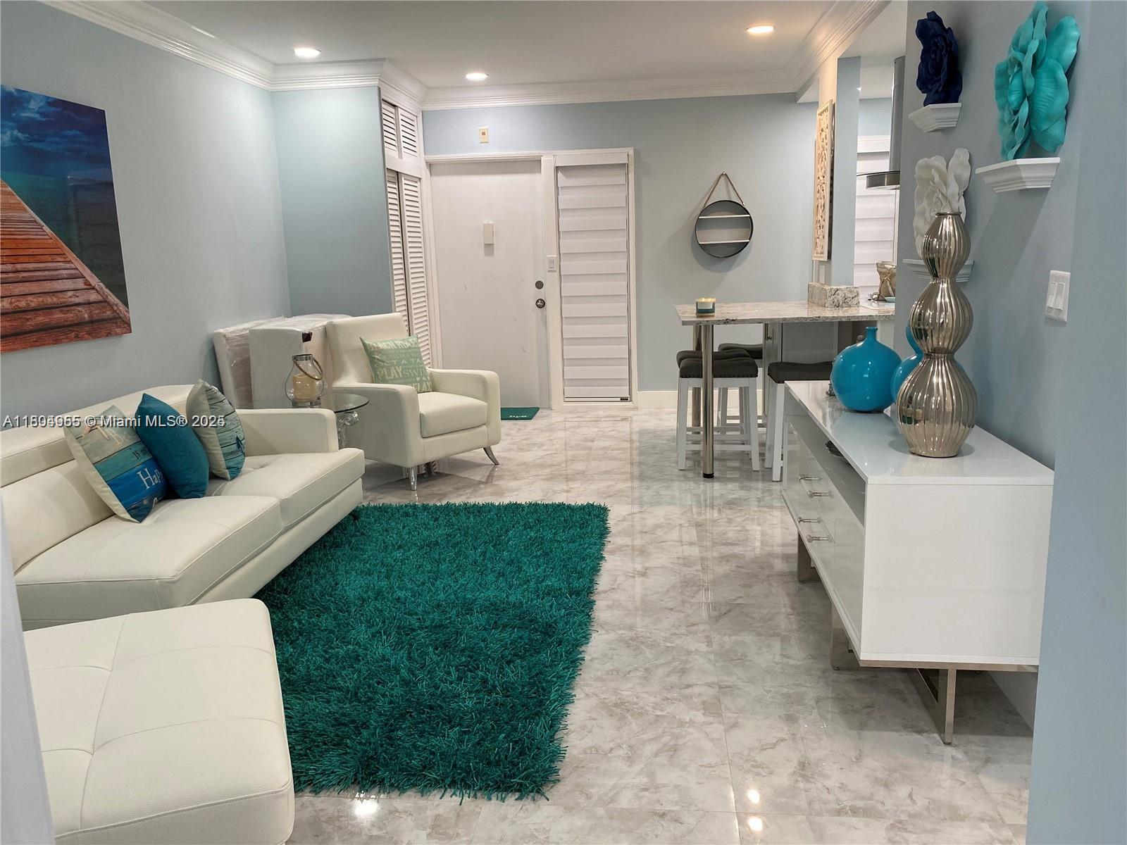 1967 S Ocean Blvd 207