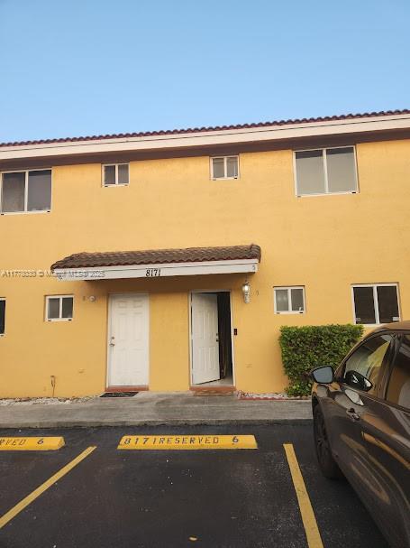 Rental Property at 8171 Nw 8th St 5, Miami, Broward County, Florida - Bedrooms: 2 
Bathrooms: 3  - $2,600 MO.