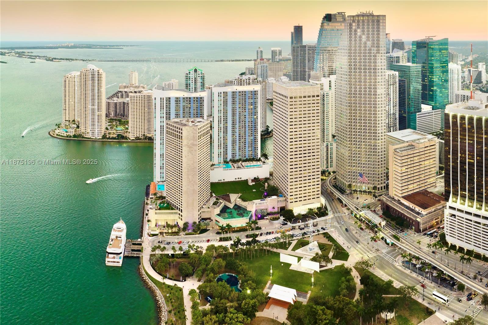 ONE MIAMI WEST - Residential