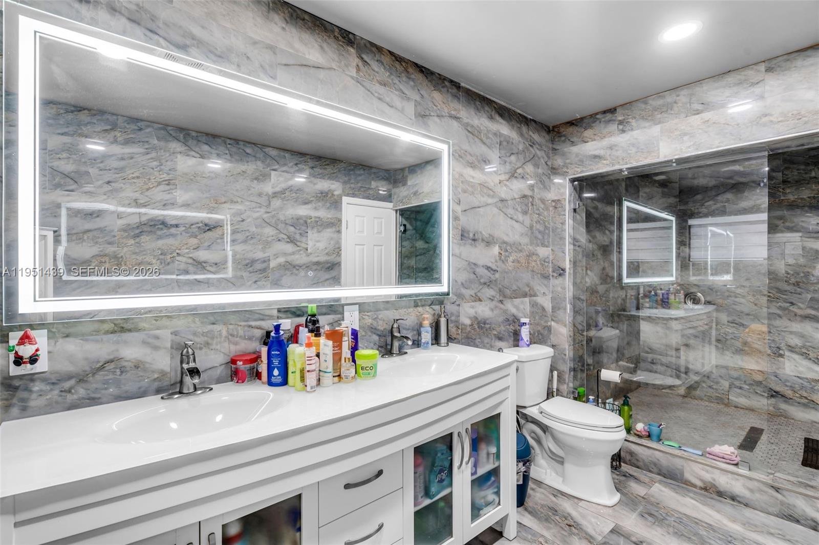 MYRTLE GROVE 1ST ADDN - Residential