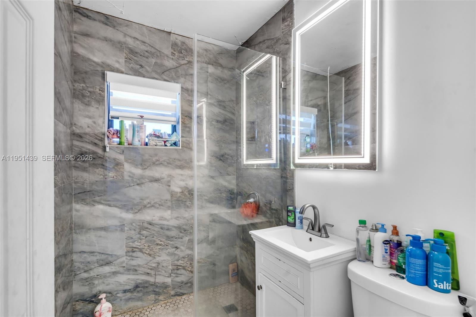 MYRTLE GROVE 1ST ADDN - Residential