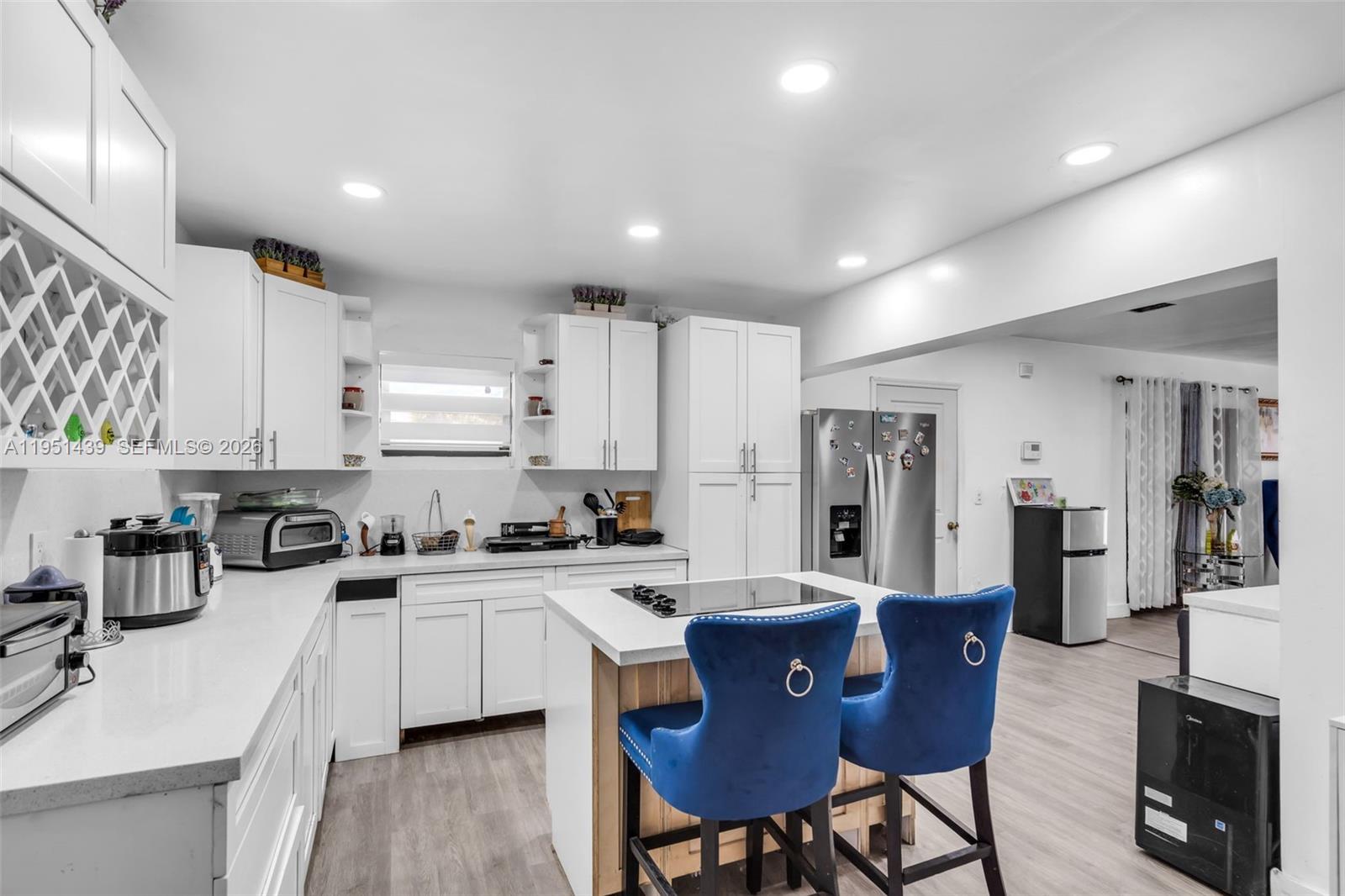 MYRTLE GROVE 1ST ADDN - Residential