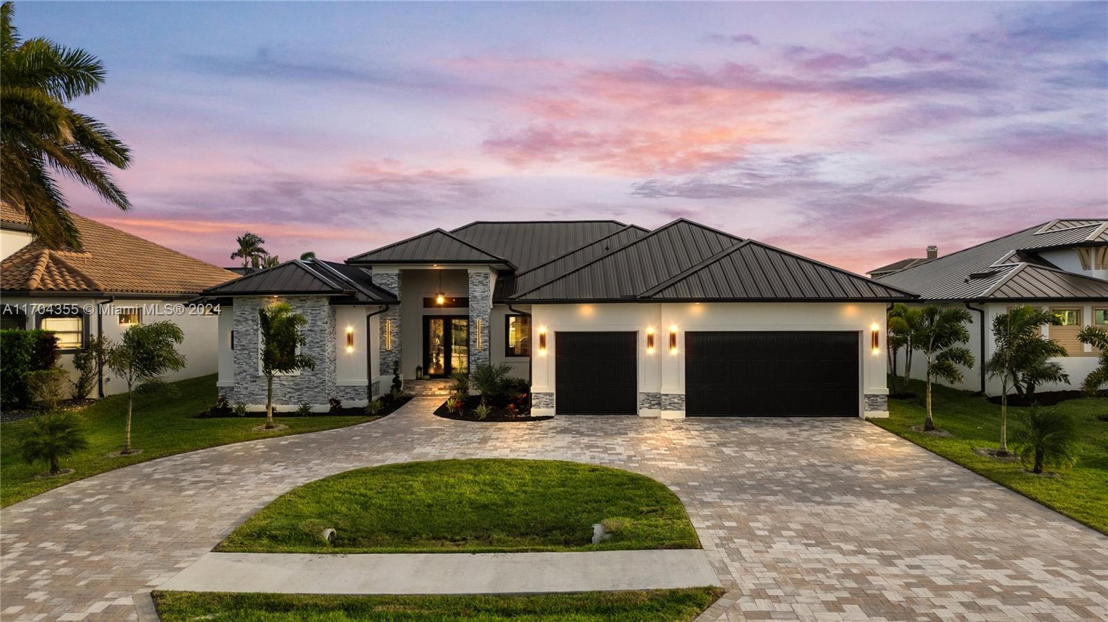 Property for Sale at 2802 Gleason Pkwy, Cape Coral, Lee County, Florida - Bedrooms: 5 
Bathrooms: 5  - $1,525,000