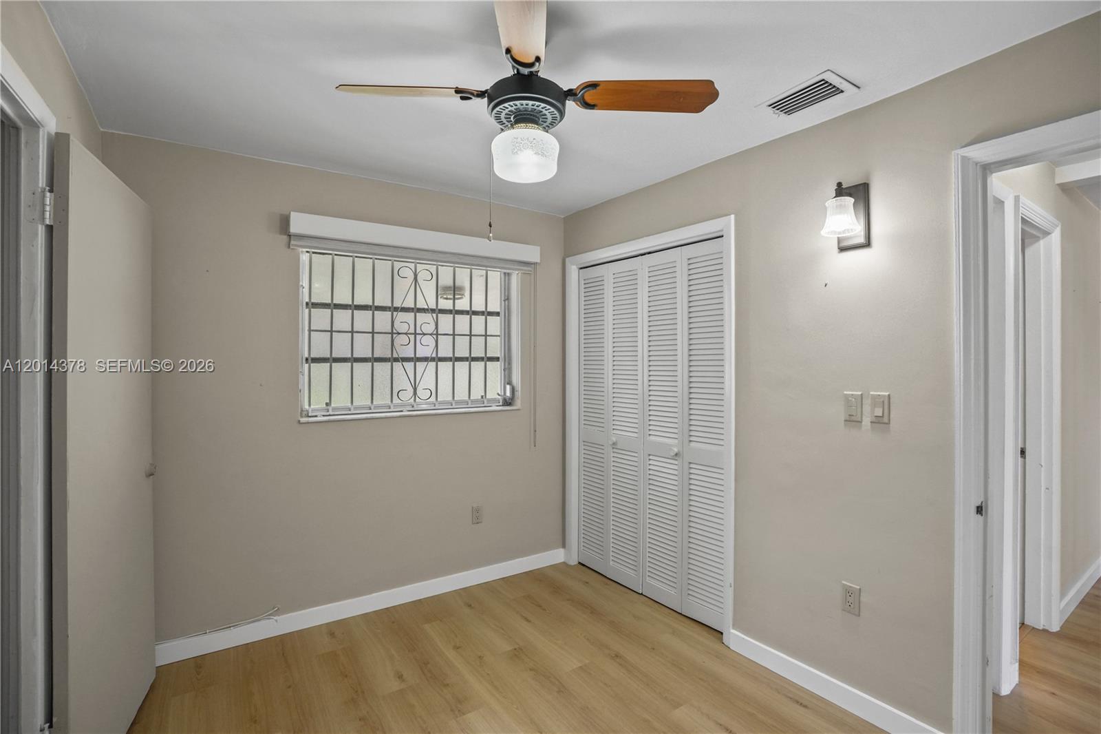 TROPICAL ESTATES - Residential