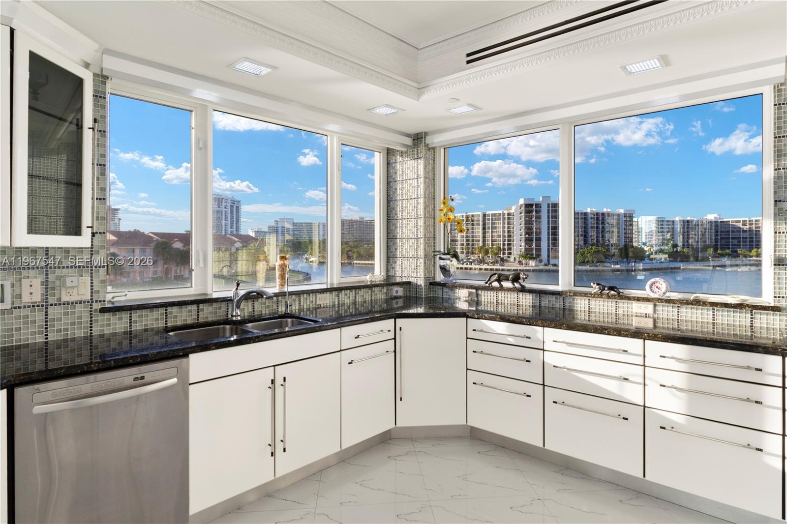 SEA PEARL CONDO - Residential