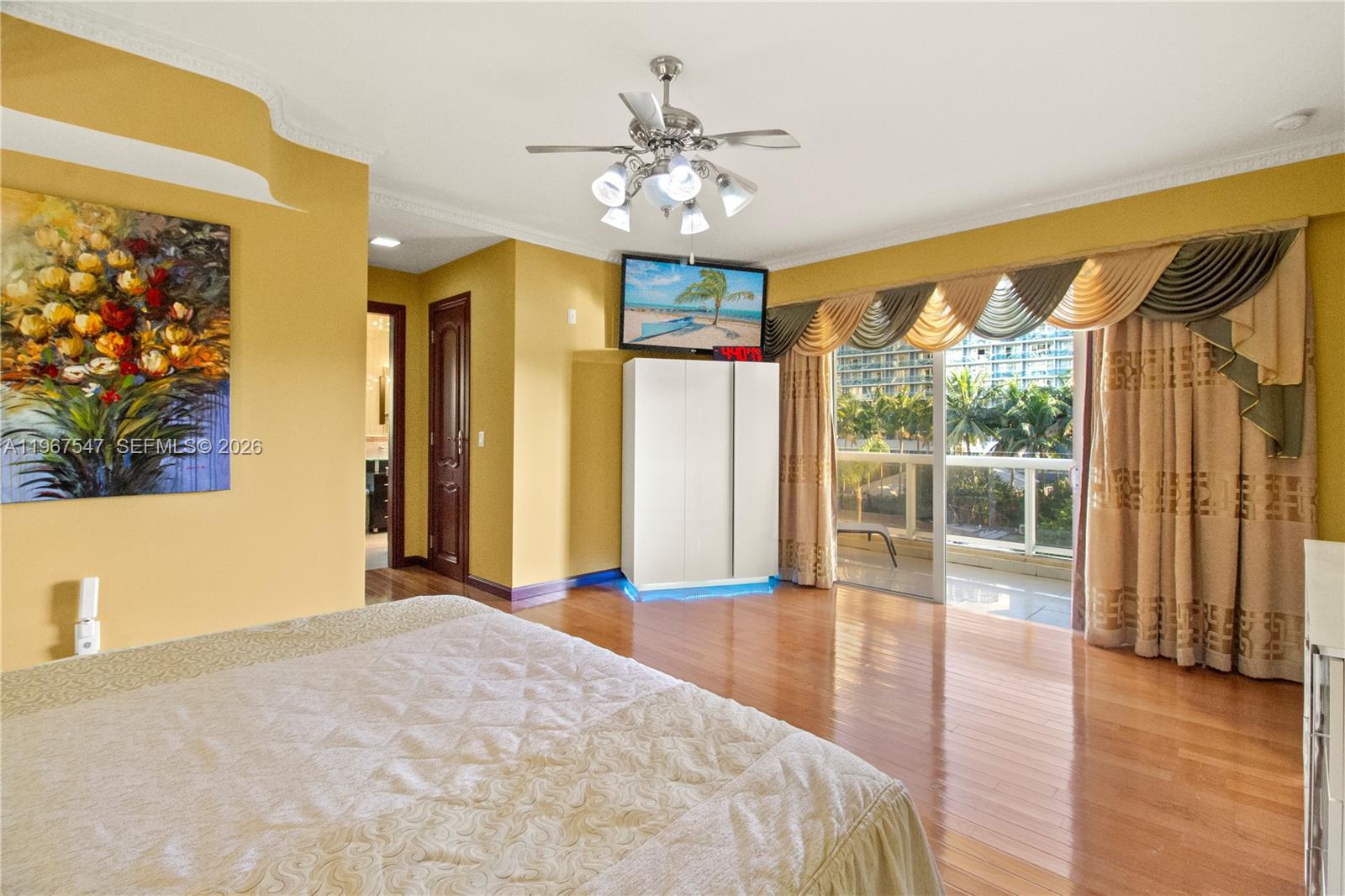 SEA PEARL CONDO - Residential