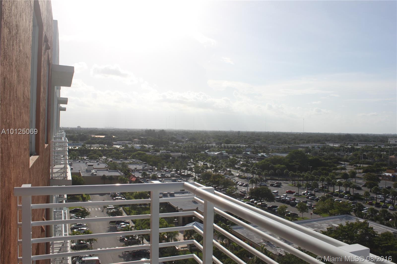 Venture At Aventura East - Residential Lease