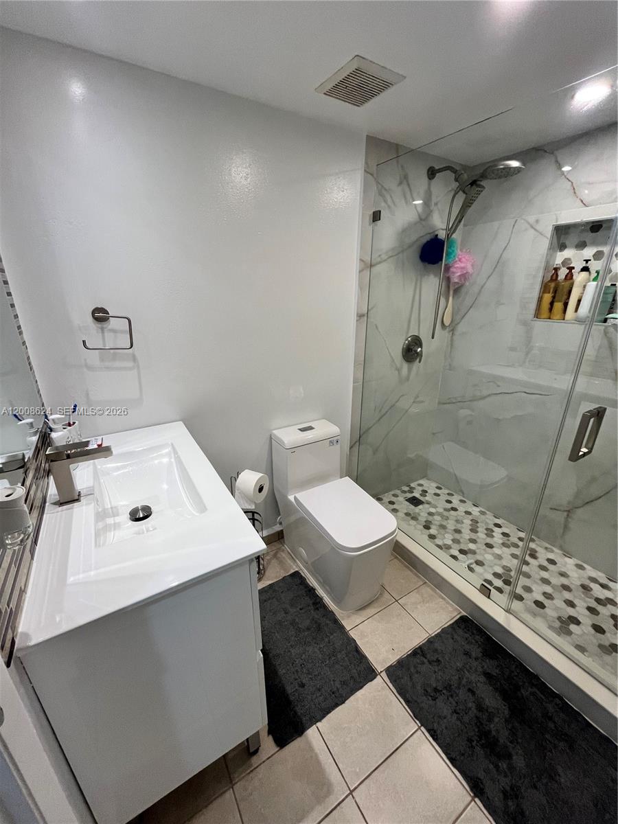 VISTA ALEGRE TOWNHOMES CO - Residential