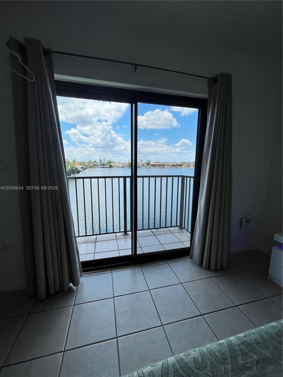 VISTA ALEGRE TOWNHOMES CO - Residential